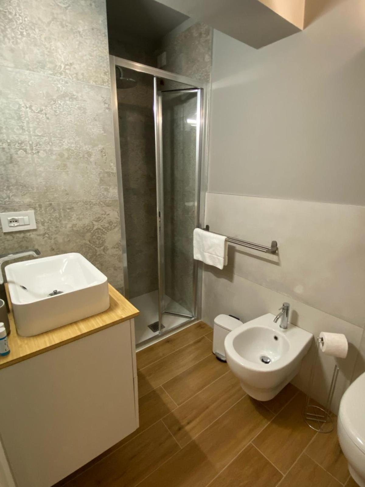 Wish Rooms Charme&Relax Bergamo Exterior foto