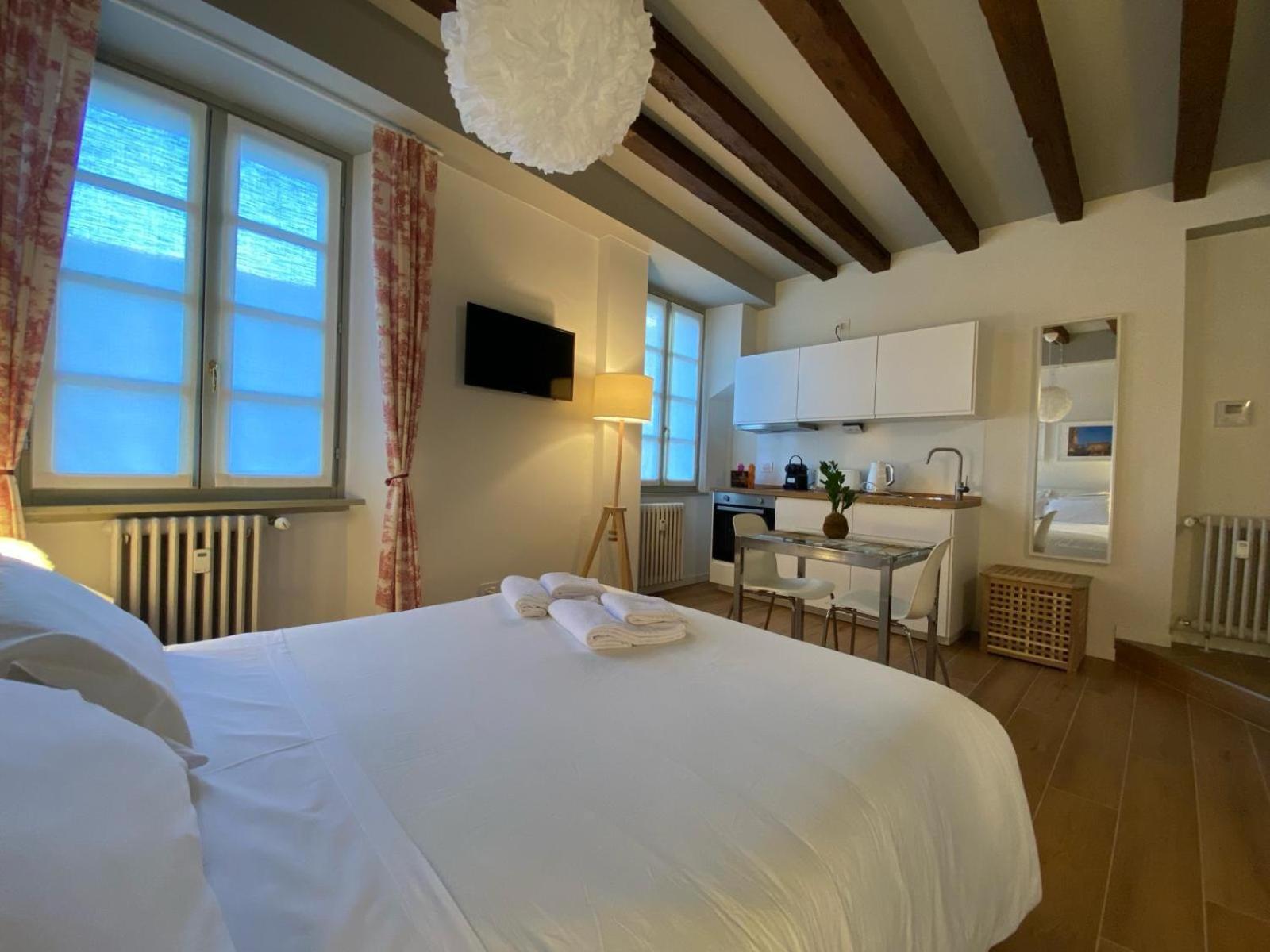 Wish Rooms Charme&Relax Bergamo Exterior foto